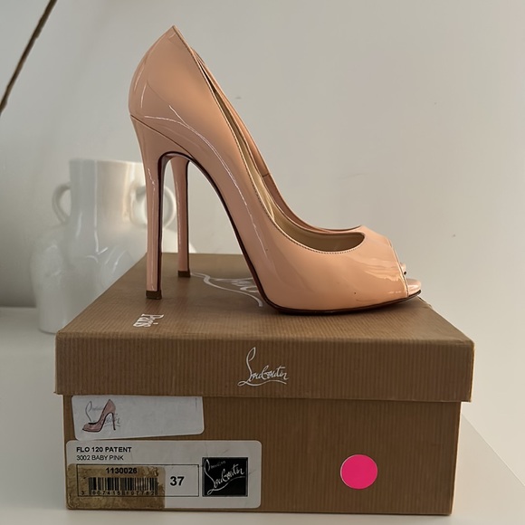 Christian Louboutin Baby Pink Flo 120 Patent Heels - Picture 2 of 6